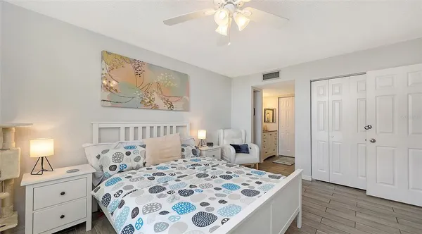 $180,000 | 2901 26th Street West, Unit 601, Bradenton, FL 34205