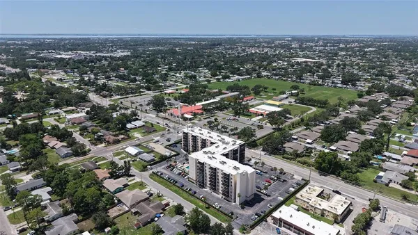 $180,000 | 2901 26th Street West, Unit 601, Bradenton, FL 34205
