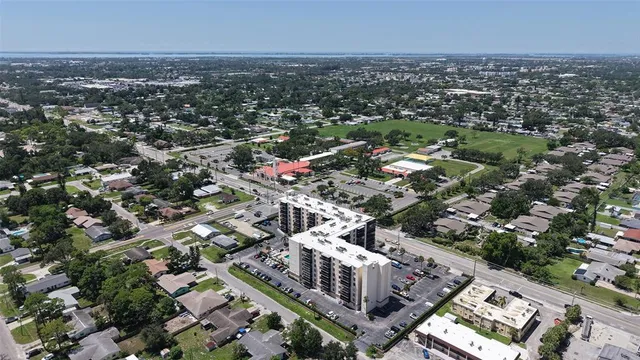 $178,700 | 2901 26th Street West, Unit 601, Bradenton, FL 34205