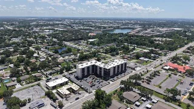 $178,700 | 2901 26th Street West, Unit 601, Bradenton, FL 34205