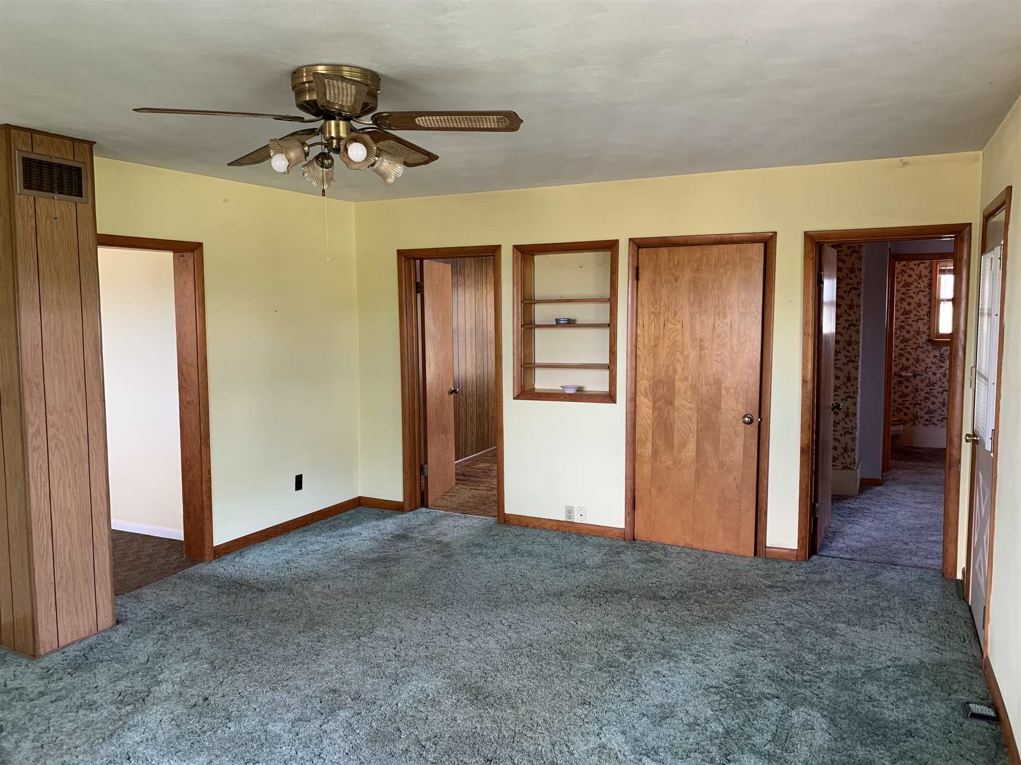 9502 Johnson Road Fort Wayne, IN 46818 - Photo 16 of 29