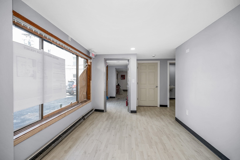 230 Cumberland Road Lowell, MA 01850 - Photo 9 of 38