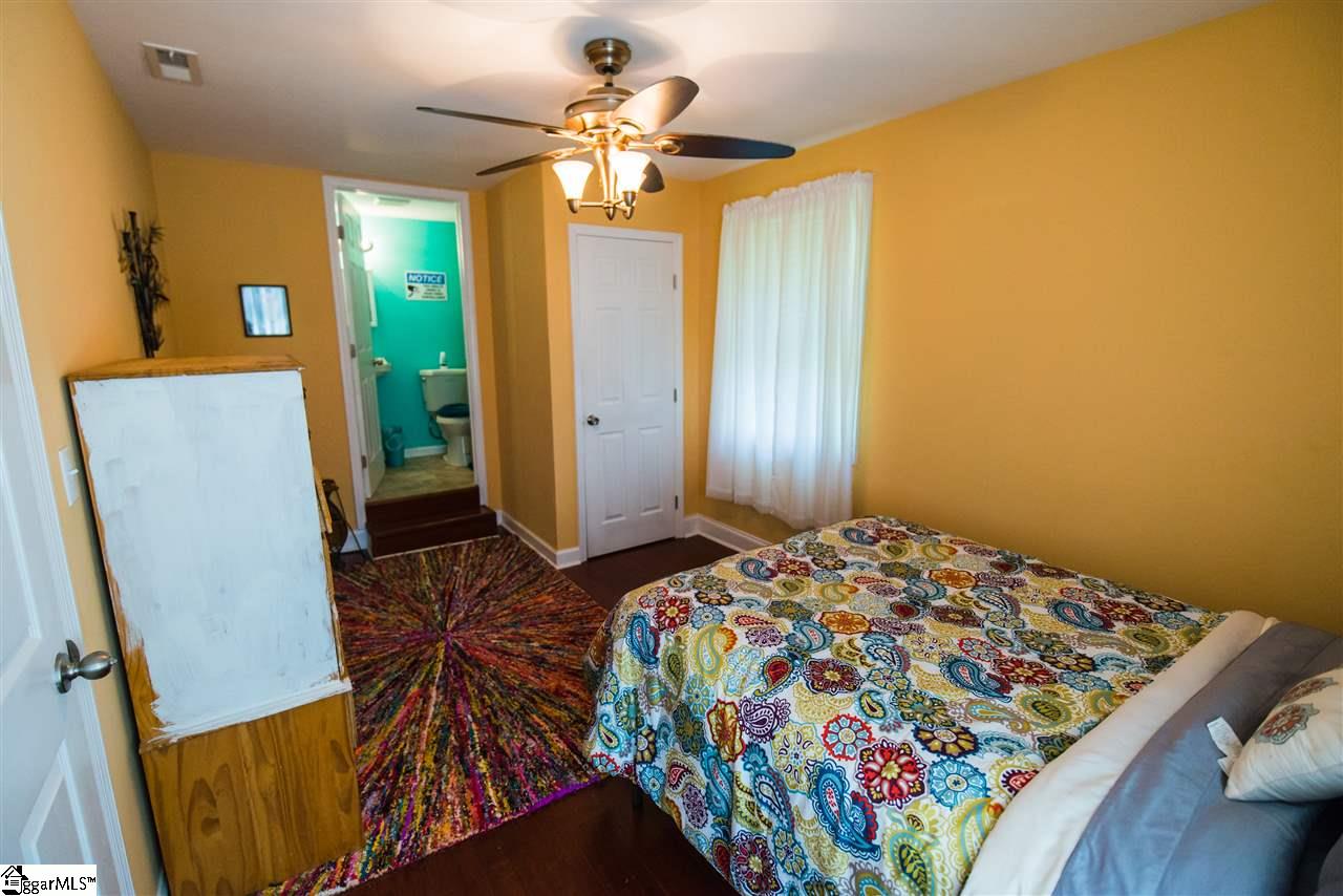 235 South Moore Road Fountain Inn, SC 29644 - Photo 18 of 28