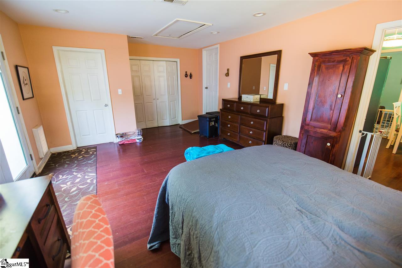 235 South Moore Road Fountain Inn, SC 29644 - Photo 21 of 28