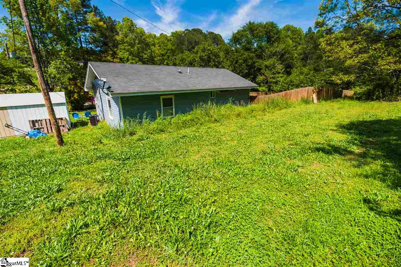 235 South Moore Road Fountain Inn, SC 29644 - Photo 26 of 28