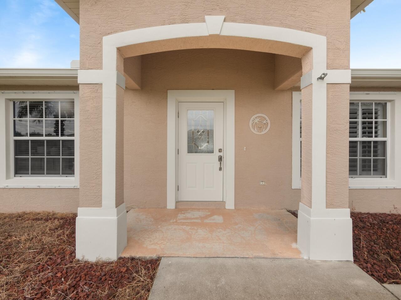 4285 Southwest Jarmer Road Port St. Lucie, FL 34953 - Photo 6 of 31 020