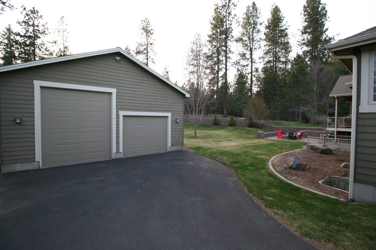 15107 North Custer Lane Mead, WA 99021 - Photo 3 of 20 Gallery Image 3