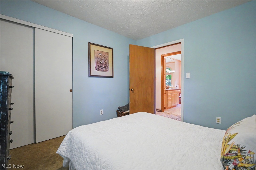 2216 North Medina Line Road Akron, OH 44333 - Photo 21 of 42