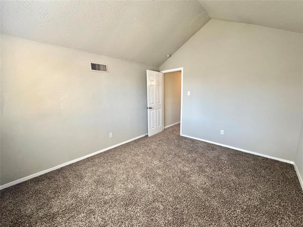 2508 South Center Street Arlington, TX 76014 - Photo 12 of 17 a view of an empty room