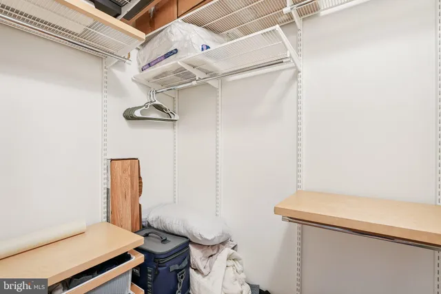 $560,000 | 1024 North Utah Street, Unit 524, Arlington, VA 22201