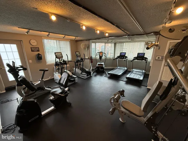 $560,000 | 1024 North Utah Street, Unit 524, Arlington, VA 22201