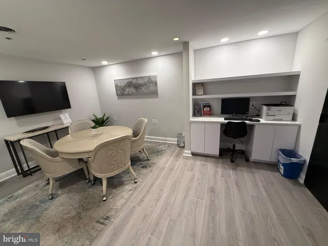 $560,000 | 1024 North Utah Street, Unit 524, Arlington, VA 22201