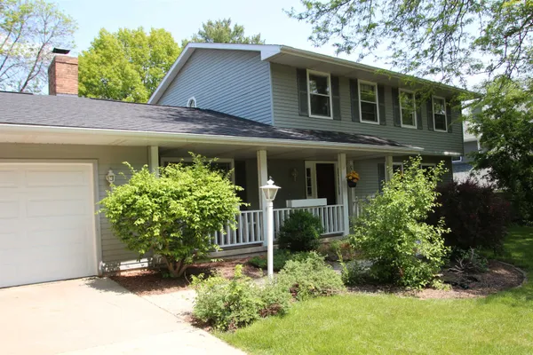 $3,850 | 7620 Westchester Drive, Middleton, WI 53562