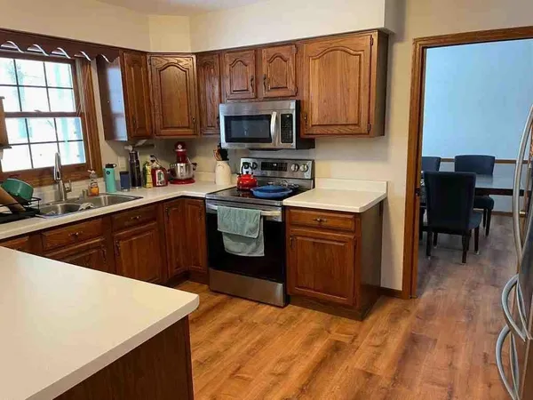 $3,850 | 7620 Westchester Drive, Middleton, WI 53562
