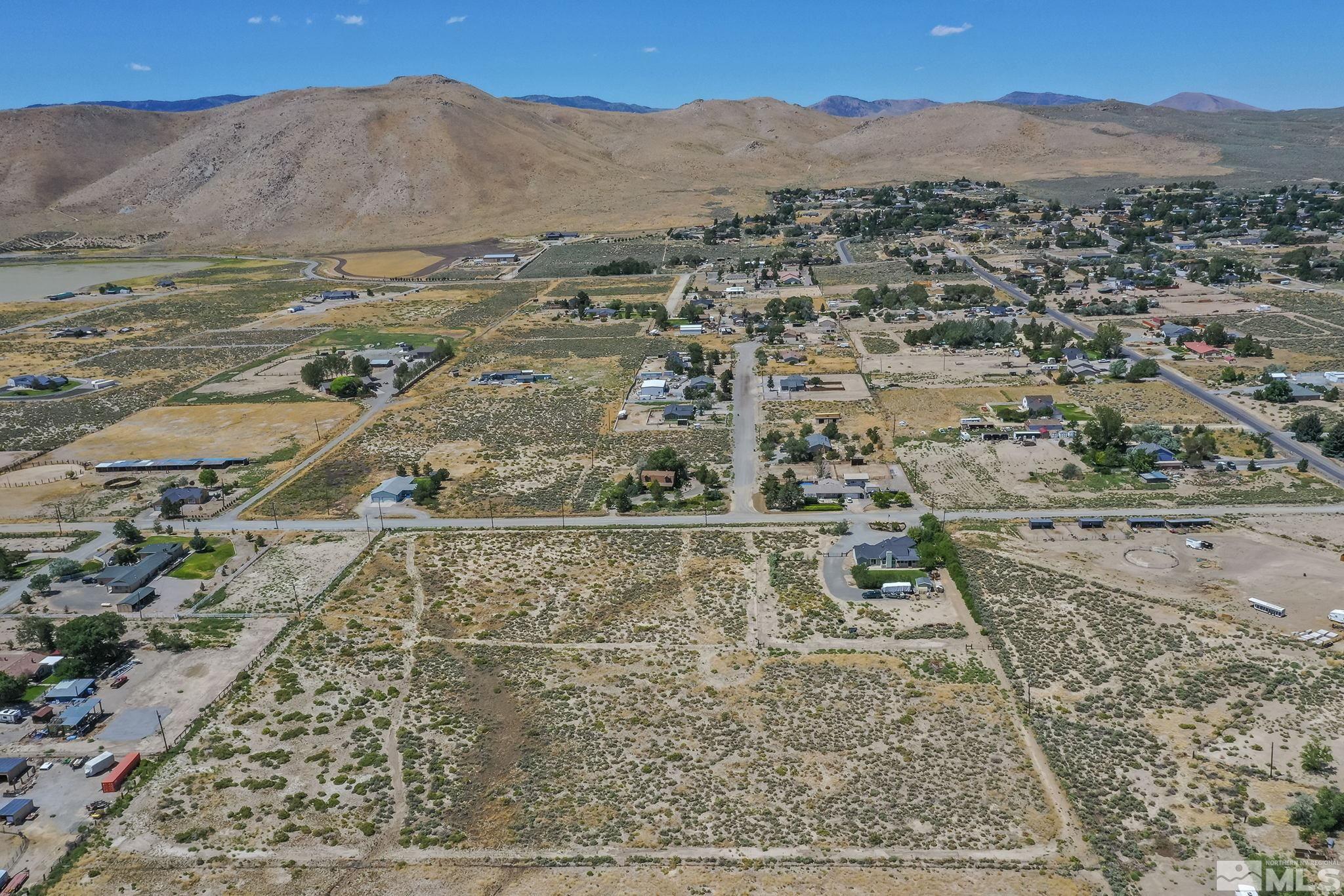 11090 Wagon Ho Lane Reno, NV 89508 - Photo 28 of 33 a view of a city