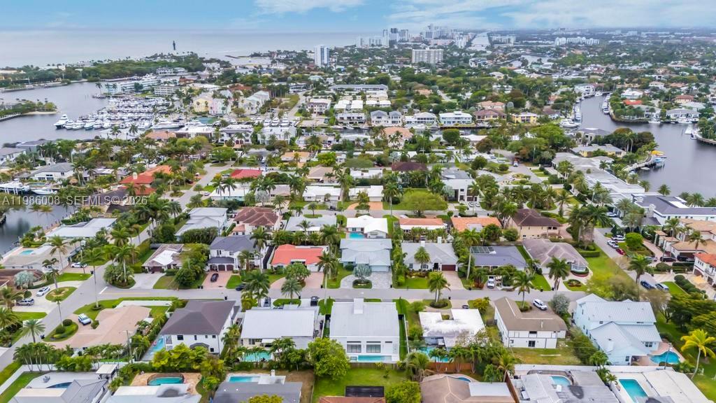 2755 Northeast 31st Court Lighthouse Point, FL 33064 - Photo 22 of 24 an aerial view of residential houses with outdoor space