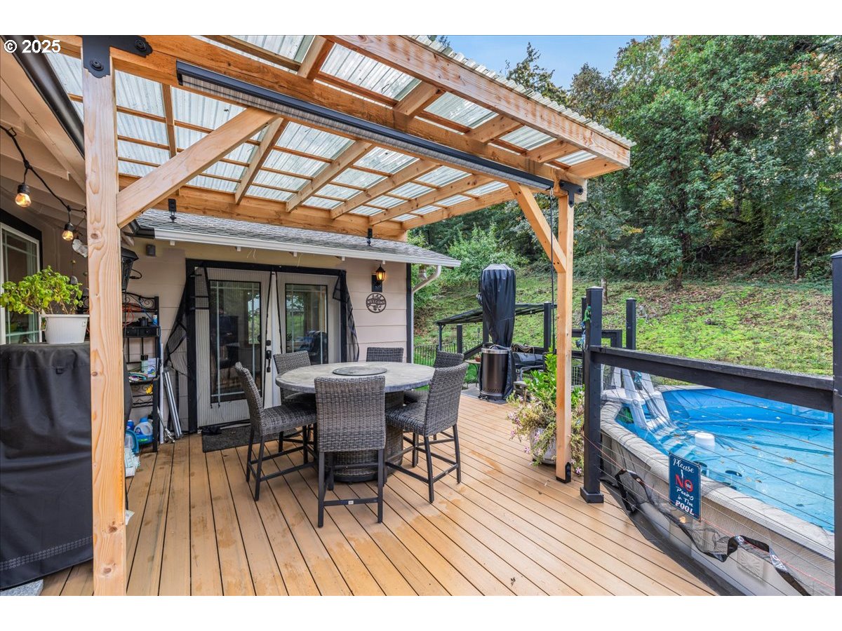 2398 Cole Road South Salem, OR 97306 - Photo 14 of 38