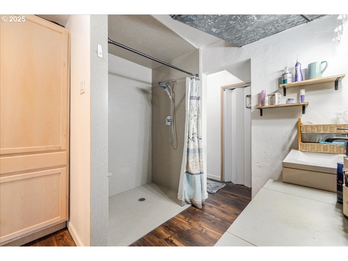 2398 Cole Road South Salem, OR 97306 - Photo 27 of 38