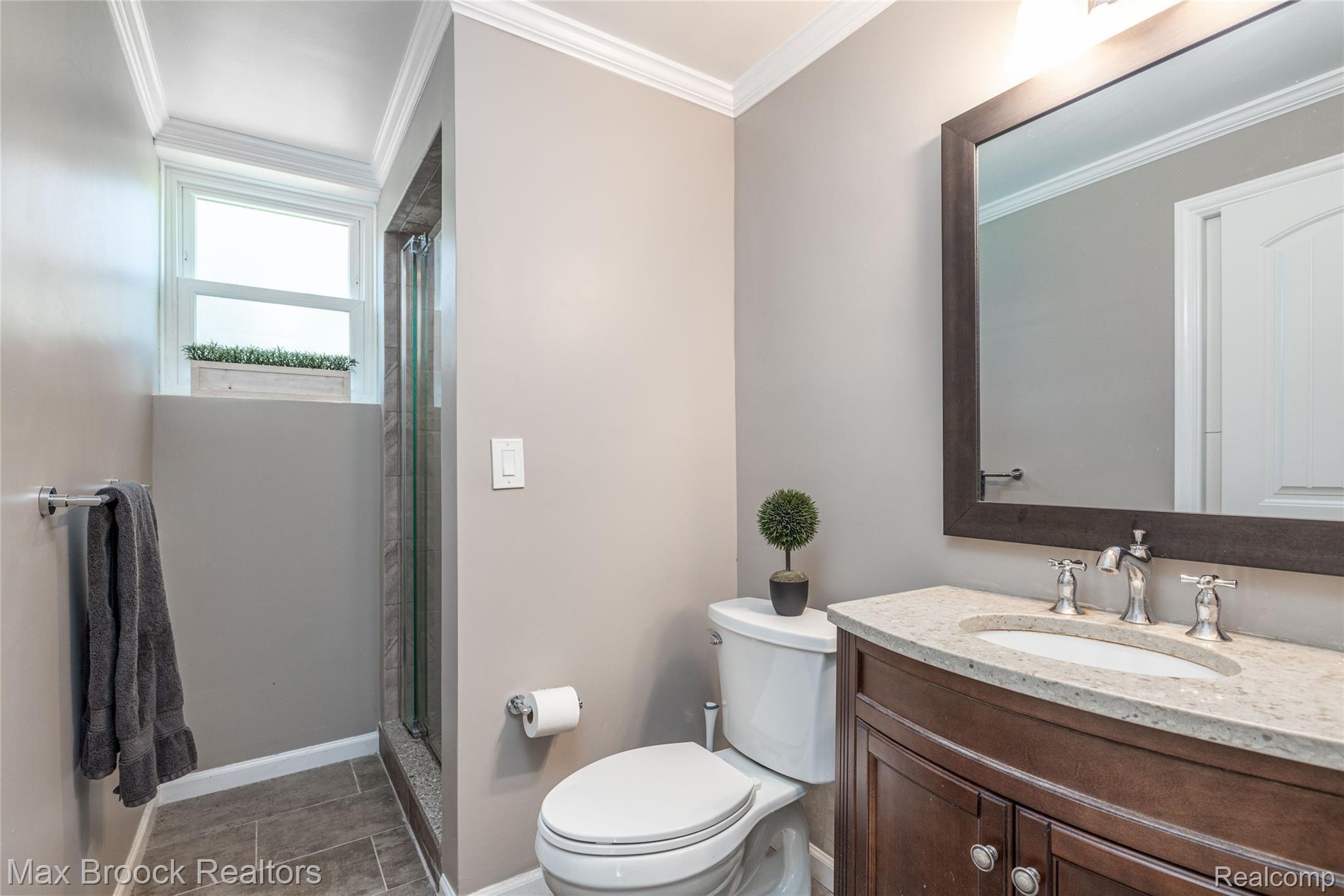 4112 Highfield Road Royal Oak, MI 48073 - Photo 15 of 30 2E2A6287-Edit.jpg