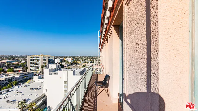 $498,900 | 455 East Ocean Boulevard, Unit 502, Long Beach, CA 90802