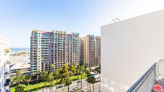 $498,900 | 455 East Ocean Boulevard, Unit 502, Long Beach, CA 90802
