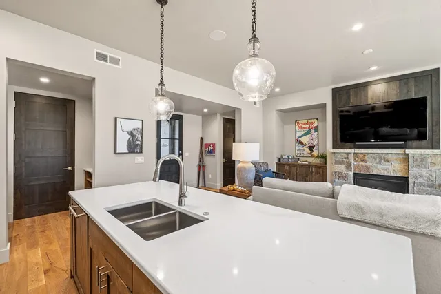 $1,950,000 | 1124 Shellworth Circle, McCall, ID 83638