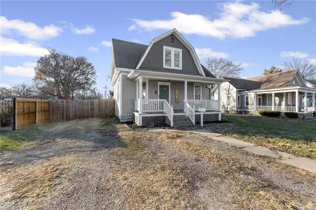 $239,500 | 436 South Ash Street, Ottawa, KS 66067