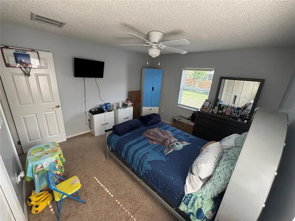 $3,900 | 16713 Sheffield Park Drive, Lutz, FL 33549