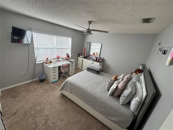 $3,900 | 16713 Sheffield Park Drive, Lutz, FL 33549