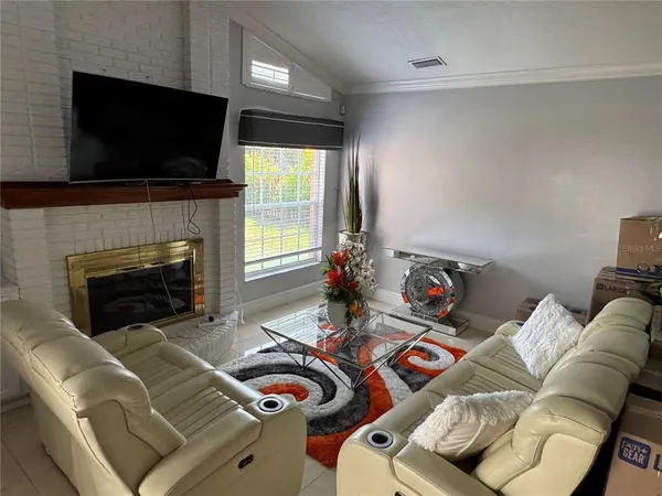 $3,900 | 16713 Sheffield Park Drive, Lutz, FL 33549