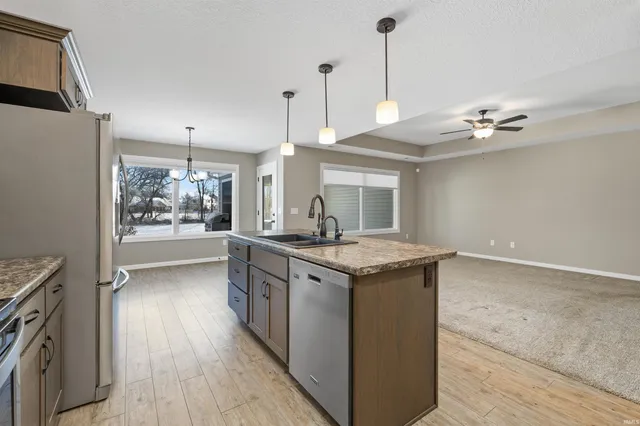 $350,000 | 1229 Fizzo Way, Huntertown, IN 46748