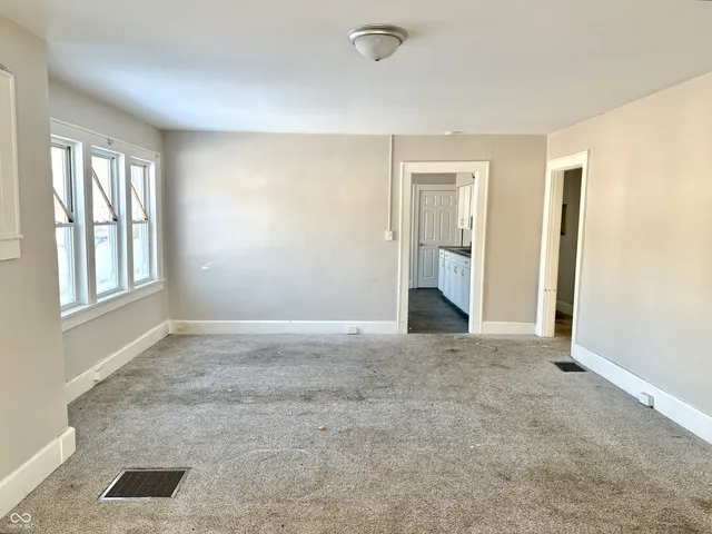 $59,900 | 1702 Arrow Avenue, Anderson, IN 46016