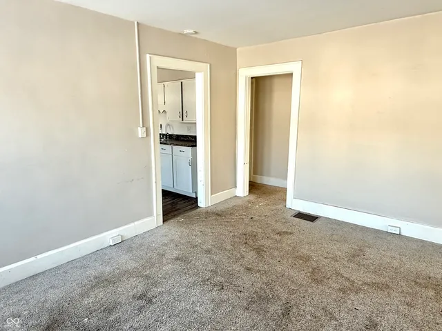 $59,900 | 1702 Arrow Avenue, Anderson, IN 46016