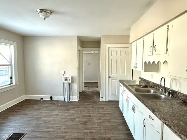 $59,900 | 1702 Arrow Avenue, Anderson, IN 46016