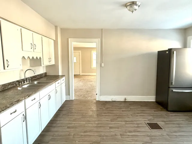 $59,900 | 1702 Arrow Avenue, Anderson, IN 46016