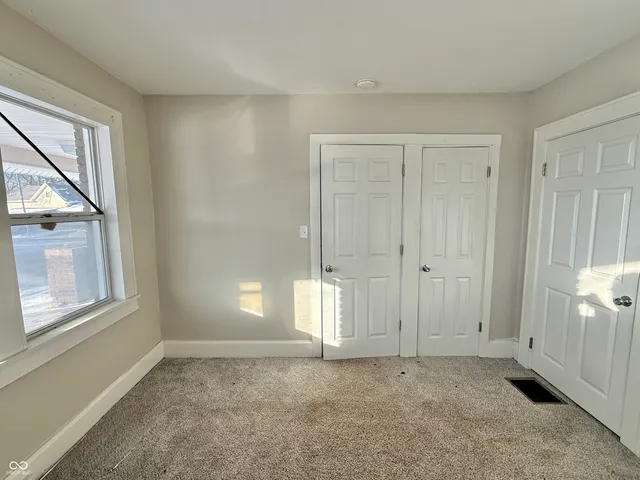 $59,900 | 1702 Arrow Avenue, Anderson, IN 46016