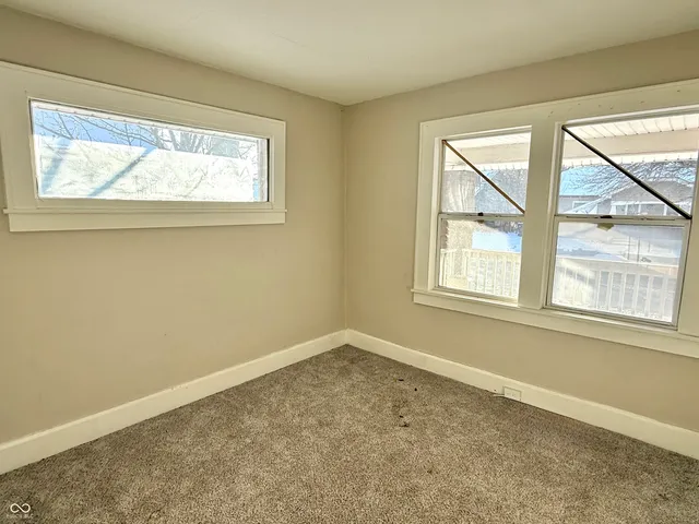 $59,900 | 1702 Arrow Avenue, Anderson, IN 46016