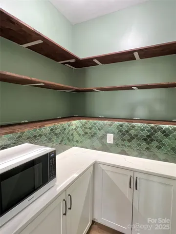 $490,000 | 123 Arrowood Lane, Harmony, NC 28634