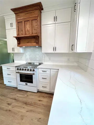 $490,000 | 123 Arrowood Lane, Harmony, NC 28634