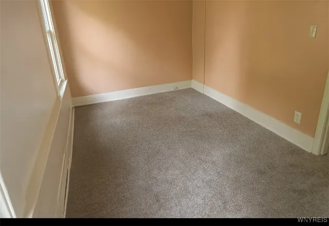 $2,000 | 196 Englewood Avenue, Buffalo, NY 14214