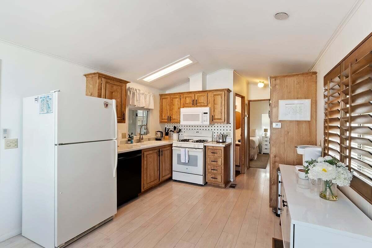 74711 Dillon Road, Unit 770 Desert Hot Springs, CA 92241 - Photo 9 of 33 770 9