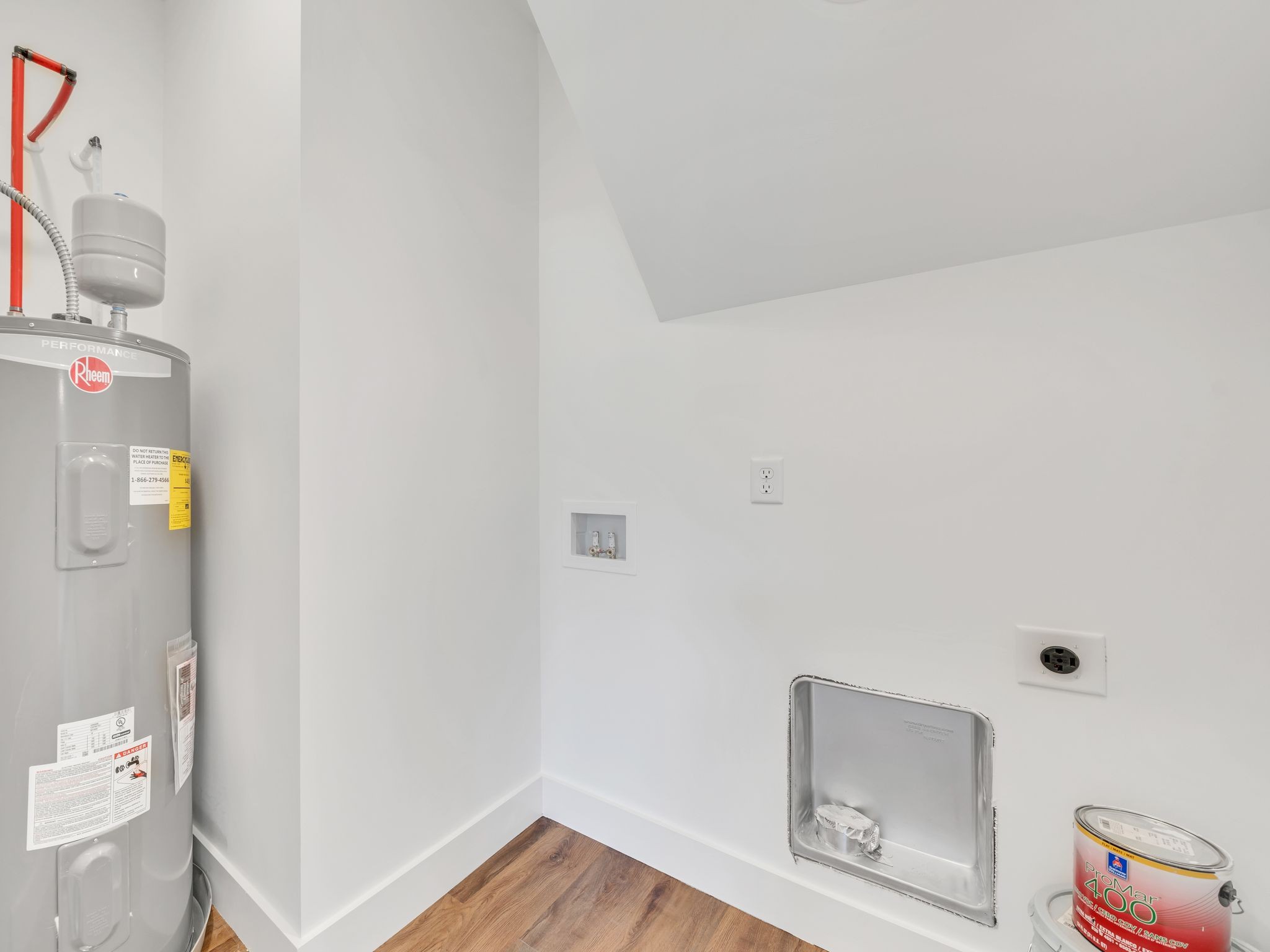 5800 Sanders Road Lyles, TN 37098 - Photo 15 of 28 a view of an empty room