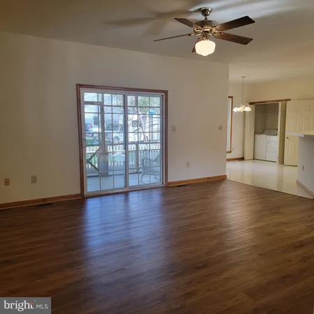 $1,950 | 73 Lake Caroline Drive, Ruther Glen, VA 22546