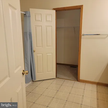 $1,950 | 73 Lake Caroline Drive, Ruther Glen, VA 22546