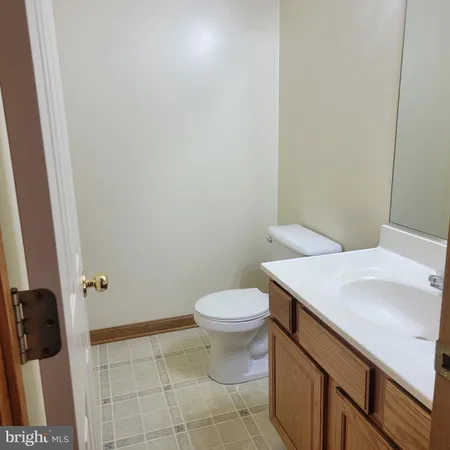 $1,950 | 73 Lake Caroline Drive, Ruther Glen, VA 22546