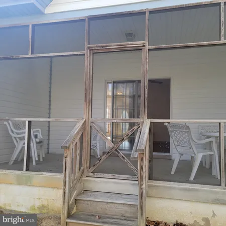 $1,950 | 73 Lake Caroline Drive, Ruther Glen, VA 22546