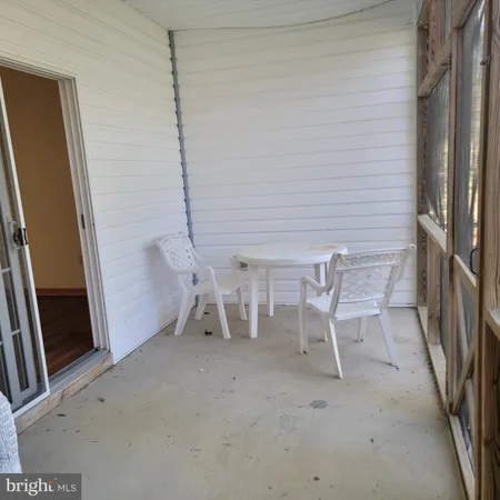 $1,950 | 73 Lake Caroline Drive, Ruther Glen, VA 22546