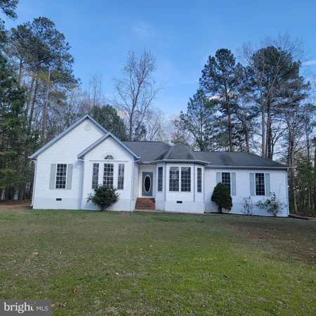 $1,950 | 73 Lake Caroline Drive, Ruther Glen, VA 22546