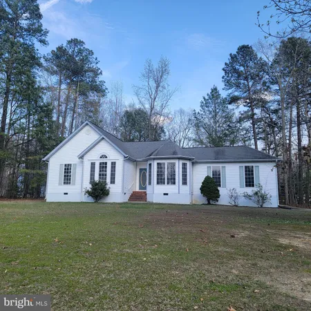 $1,950 | 73 Lake Caroline Drive, Ruther Glen, VA 22546