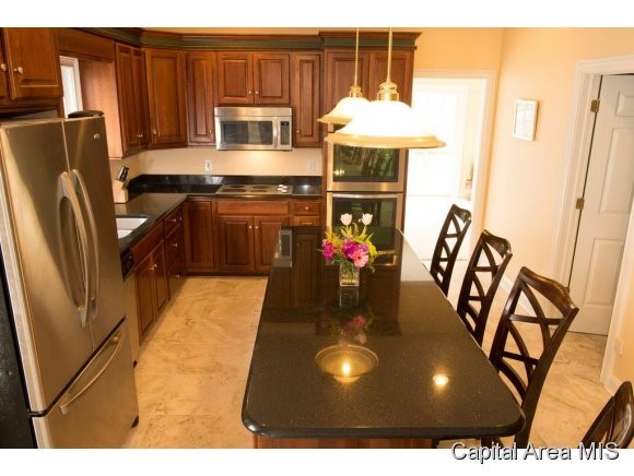 6209 Treyburn Court Springfield, IL 62711 - Photo 6 of 24 Gallery Image 6